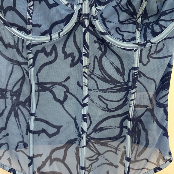 Tiger Mist corset and mini skirt set - Picture 3 of 7